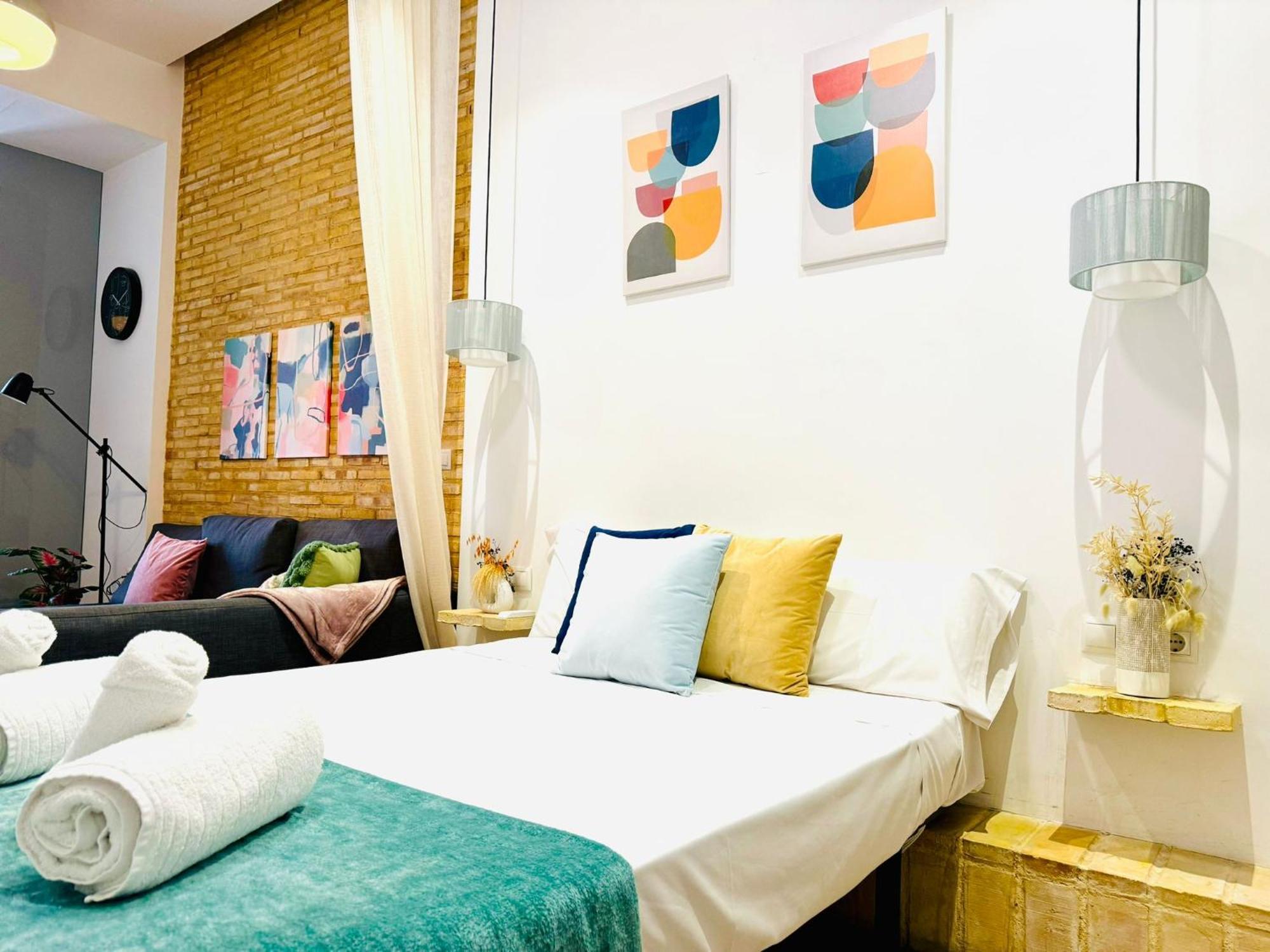 Relaxing Beachside Cabanyal Loft Valencia Exterior photo